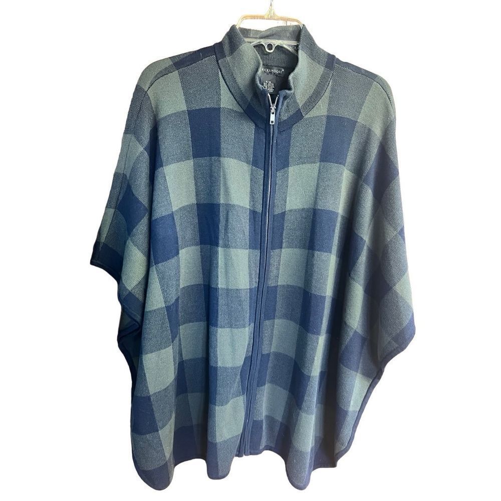 Preswick & Moore Womans Poncho Knit Sz S/M NWOT